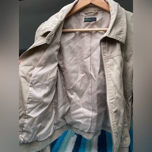 Jacket - Picture 7 of 7